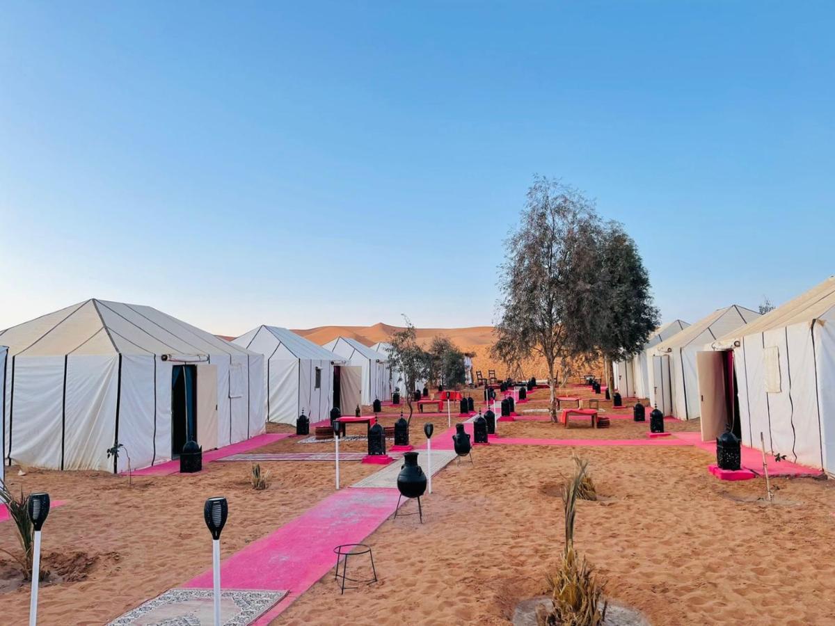 Hotel Erg Chebbi Dunes Desert Camp à Merzouga Extérieur photo